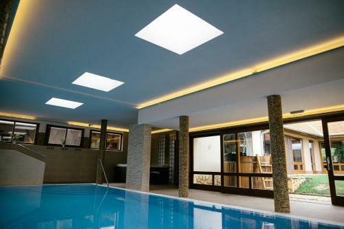 Hotel Pincelakat Borh�z �s Sz�lloda