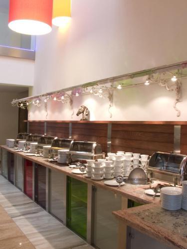 Hotel V�csecity Superior