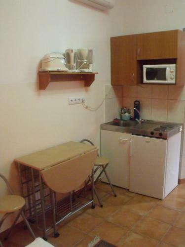 Hostal Ab�dszal�ki Vitorl�s Vend�gh�z