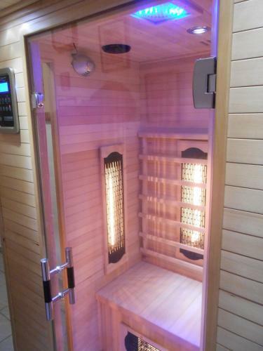Hostal Aranyes? Vend�gh�z Csorbai