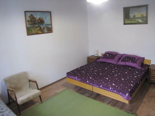 Hostal Heni Vend�gh�za