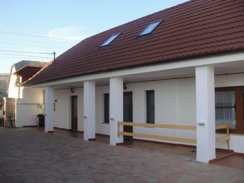Hostal Paks Panzi�