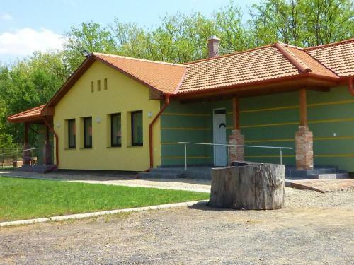 Hostal Farkasverem Vend�gh�z