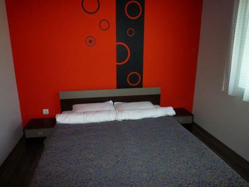 Hostal Farkasverem Vend�gh�z