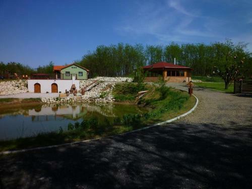 Hostal Farkasverem Vend�gh�z