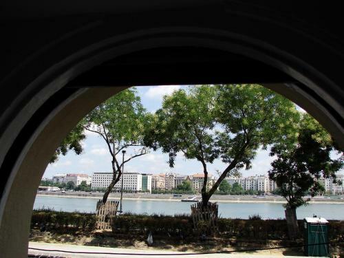 Apartamento Downtown Parliament View