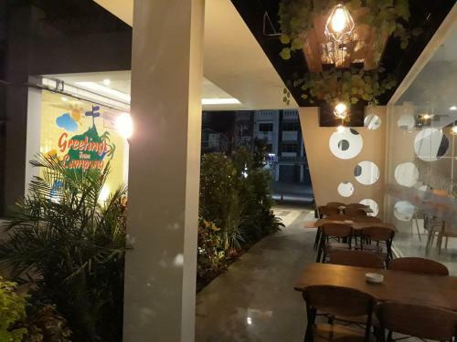 Hotel Urban Style By Front One