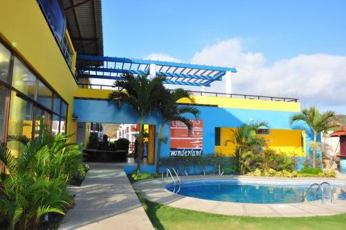Hotel Canoa�s Wonderland