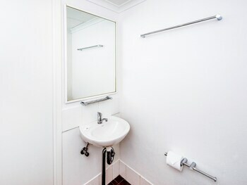 Hotel Ibis Budget - Casula Liverpool