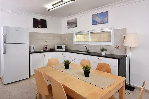 Lodge Ahuzat Hof Kinneret Chalet