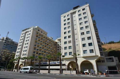 Apartamento Kings Towers Hotel
