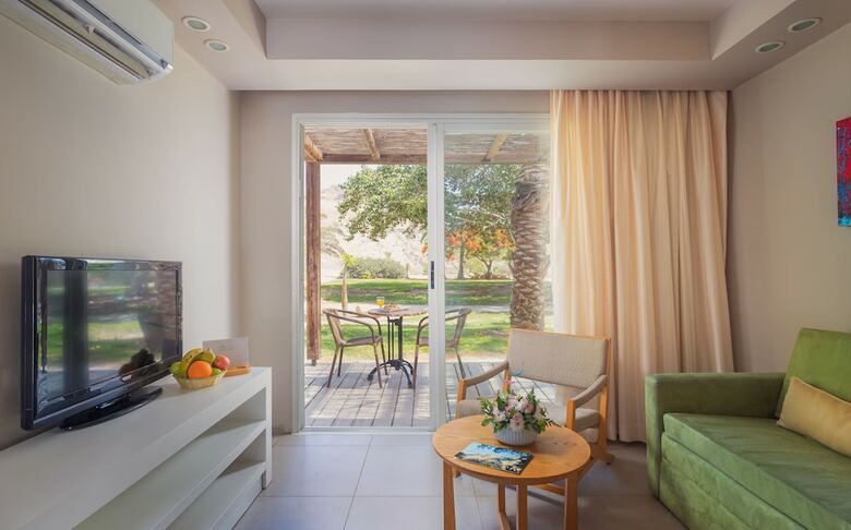 Ein Gedi Kibbutz Hotel