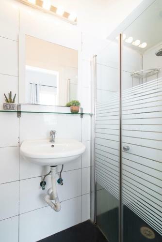 Apartments In Ha Kerem