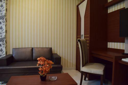 Hotel Uday Palace