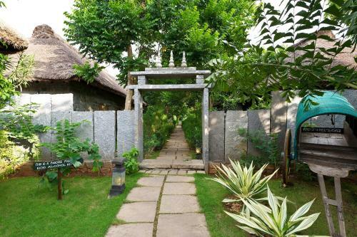 Hotel Sparsa Resort Thiruvanamalai