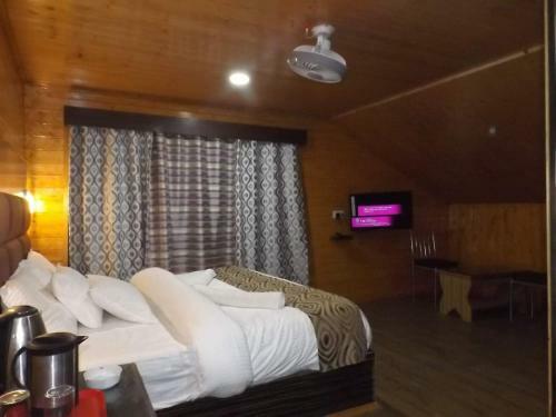 Hotel Moon View Resort