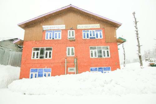 Hotel Oyo 69245 Pine View Resort
