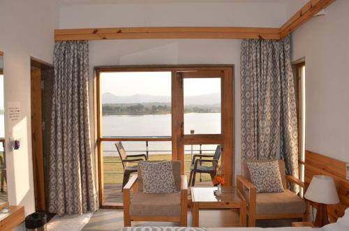 Hotel Mpt Bison Resort, Madhai