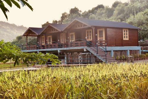 Hotel Mandu The Escape