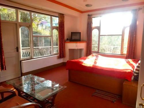 Hotel Victoriya Palace