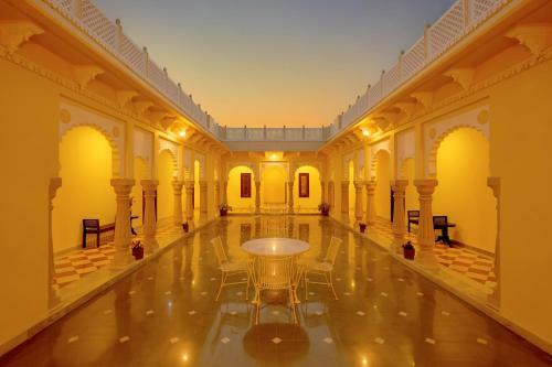 Hotel Pratap Niwas - A Heritage Resort