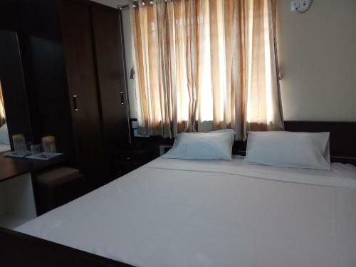 Hostal Sr Residency