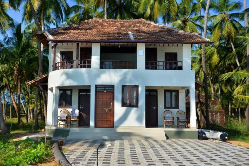 Kavvayi Beach House