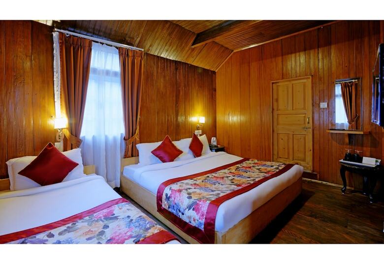 Hotel Summit Alpine Resort
