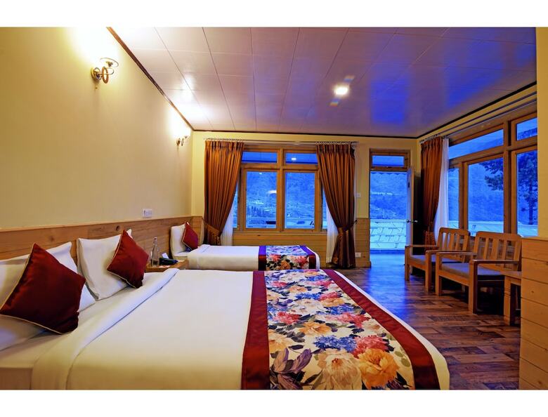 Hotel Summit Alpine Resort