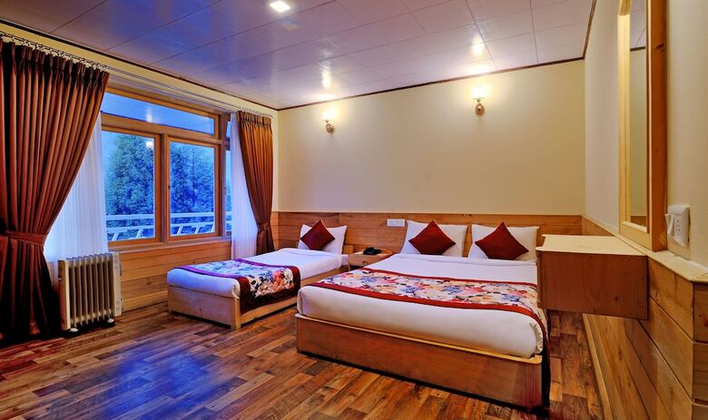 Hotel Summit Alpine Resort