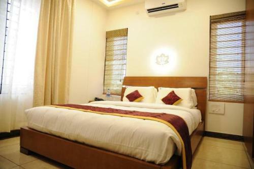 Hotel Genx Crystal Inn Chikmagaluru