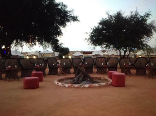 Hotel Golden Dune Camp