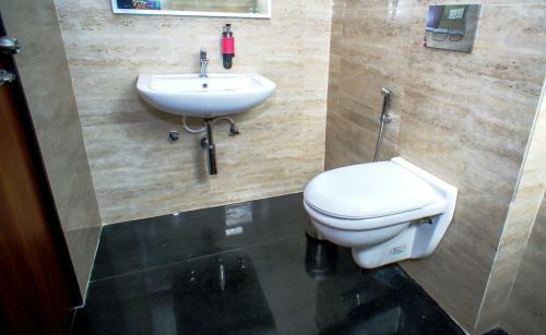 Hotel Little Mastiff Chinchwad