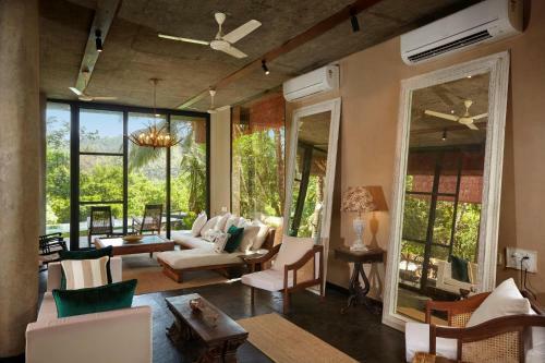 The Acacia Villa - Luxury Infinity Pool