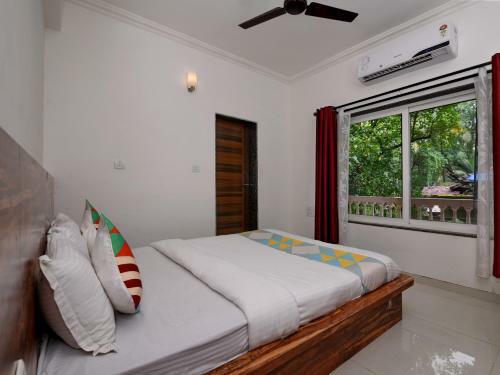 Apartamentos Exotic Poolside 2bhk Home In Siolim