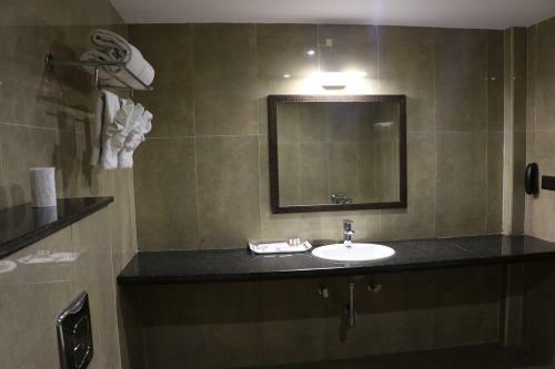 Hotel Dsrmadhanaminn