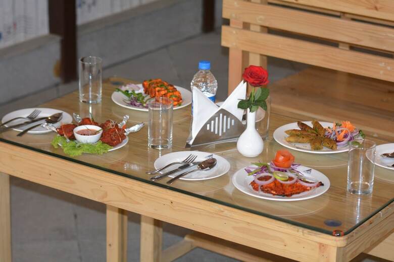Arna Hotel