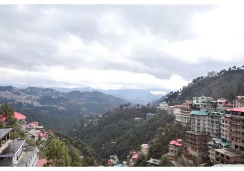 Budget Friendly Rooms In Shimla