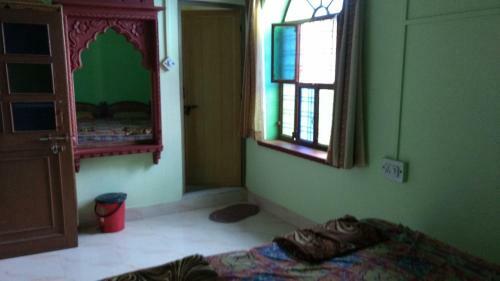 Hostal Shivam Tourist Guest House