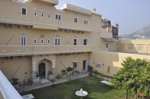 Hotel Castle Khandela
