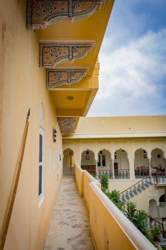 Hotel Castle Khandela