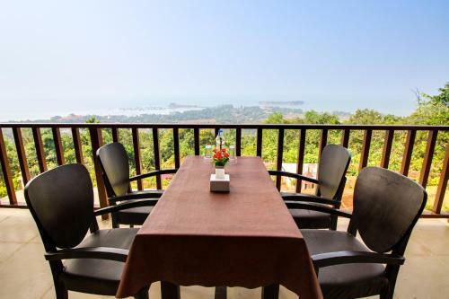 Hotel Exotica Suvarna Samudra