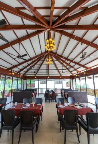 Hotel Exotica Suvarna Samudra