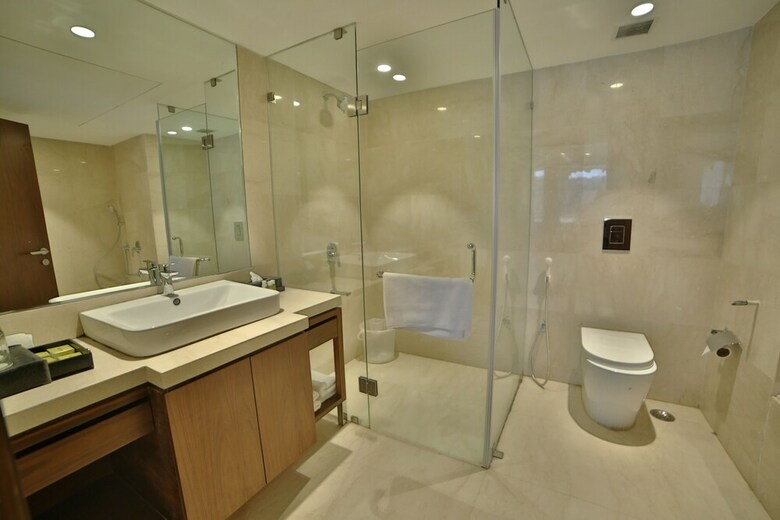 Hotel Jaisamand Island Resort