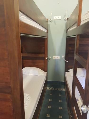 Micasa Hostels