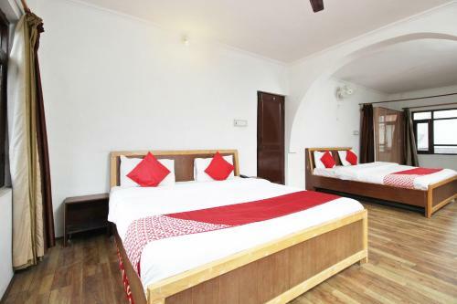 Hostal Oyo 35642 Assad Resorts