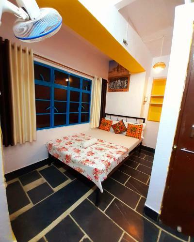 Hostal Advent Guest House