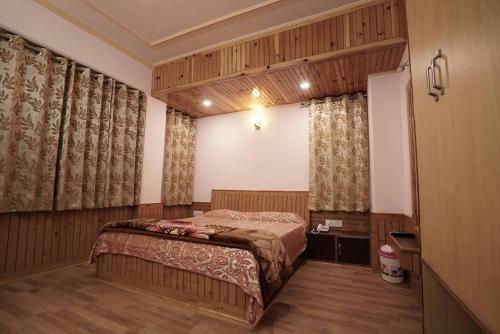 Sara Hotel