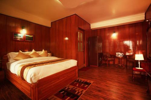 Hotel Udaan Alpine Village Resort