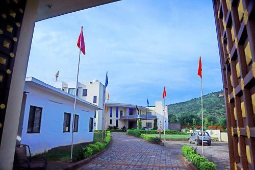 Hotel Dreams Resort Udaipur